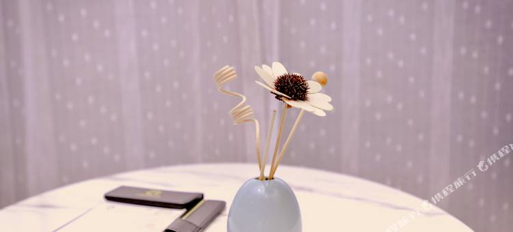 四季禧悦假日酒店(宜昌三峡职院体育公园店)图片