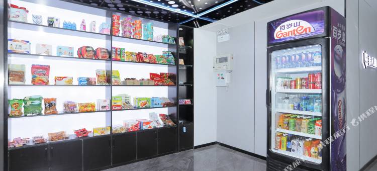 非凡国度电竞酒店(济南大明湖火车站店)图片