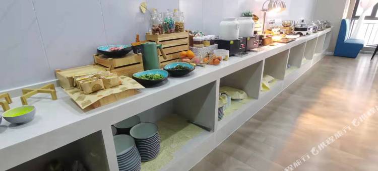 鼎美轻奢智能酒店(德州万达店)图片