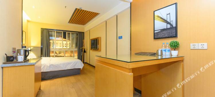 云朵遇上酒店(南充1227广场店)图片