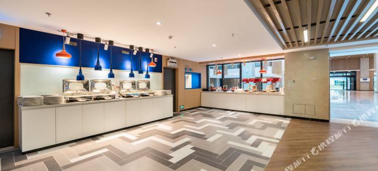 林芝华发智选假日酒店图片