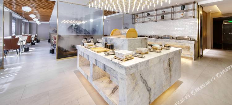 美豪丽致酒店(阿勒泰望湖广场店)图片