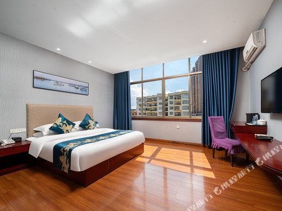 时光里酒店(平南大将车站店)