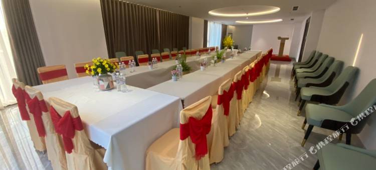 科迪亚尔大酒店(Cordial Grand Hotel Da Nang Beach)图片