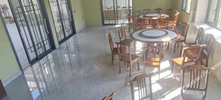 盘州乌蒙大草原云溪雅舍民宿图片