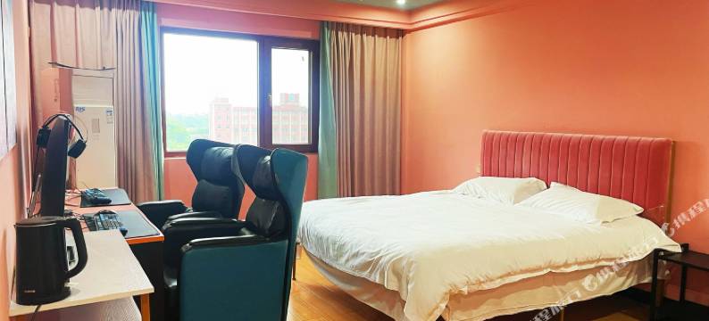 鲨克电竞酒店(安义南昌职业技术学院店)图片