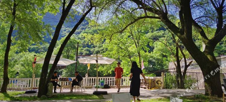 西安九龙泉度假山庄图片