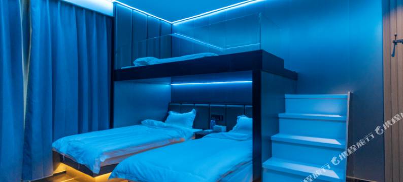 春一瓣电竞酒店图片