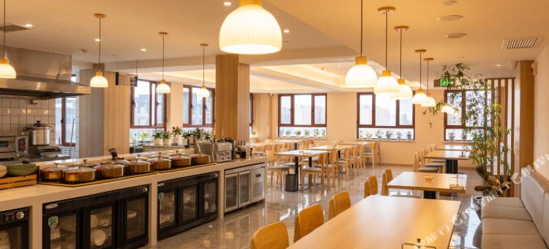 诗卉电影电竞酒店(唐山丰润区大麦广场店)图片