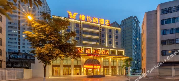 维也纳酒店(曲靖麒麟花园店)图片