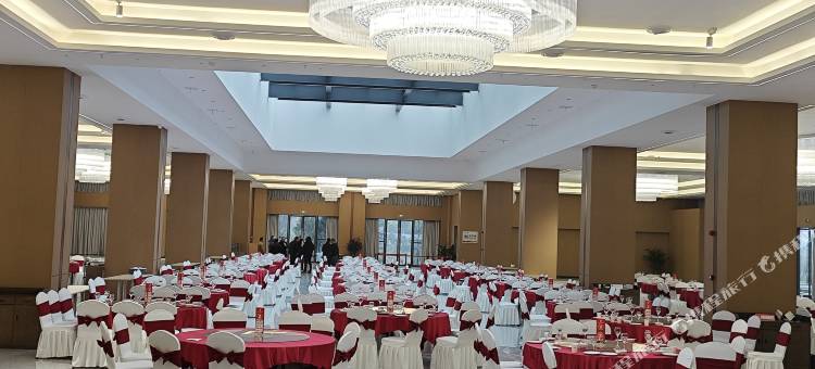 安岳安逸盛安酒店图片