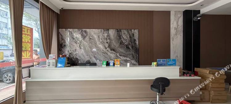 鑫龙商务酒店(中山南头站海雅缤纷城店)图片