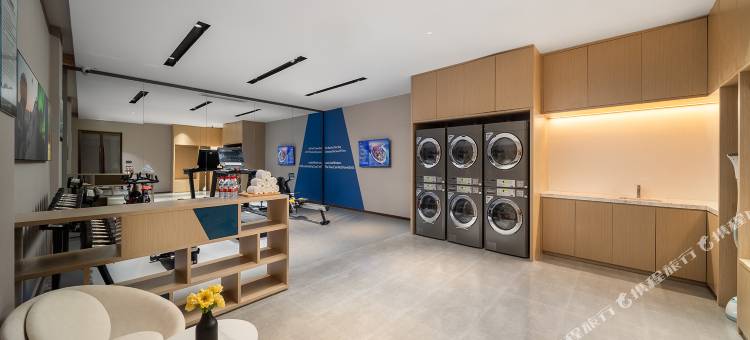 凯里亚德酒店(开封清明上河园鼓楼夜市店)图片