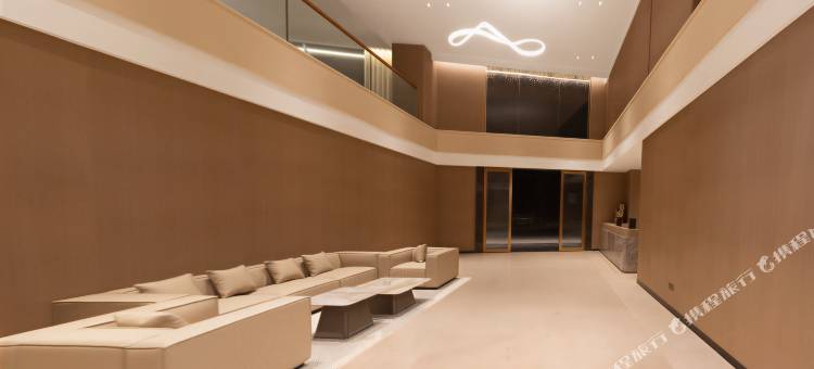 艺高酒店(东莞厚街陈屋地铁站店)图片