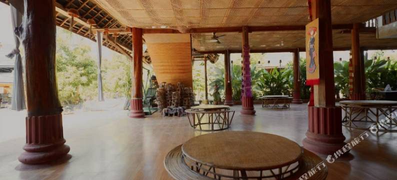 西双版纳曼降纳亮风情傣楼民宿图片