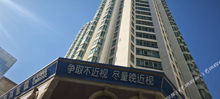 三只猫青年公寓(昆明南屏步行街店)图片