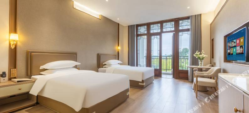 南卓金海湾酒店图片