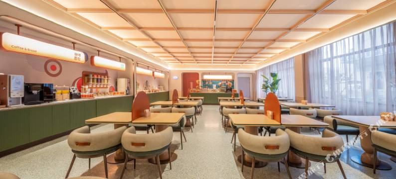 桔子酒店(武汉藏龙岛湖北经济学院店)图片