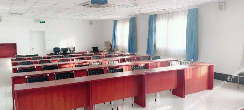 怡莱酒店(霸州火车站店)图片