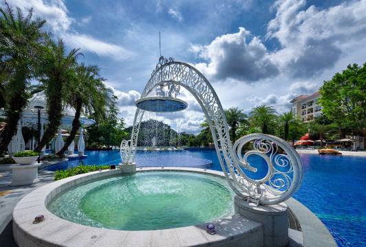 东莞塘厦三正半山温泉酒店图片