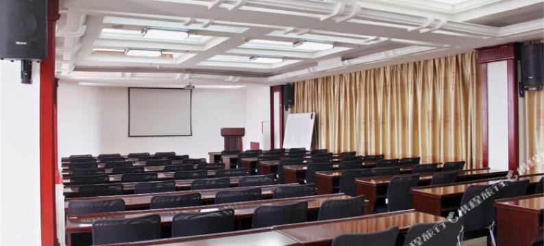 南宁雍锦商旅酒店(江南万达广场亭江步步高广场店)图片