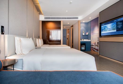 Guangzhou Baiyun New Town Jiangxia subway station Atour Hotel Hotel Overview