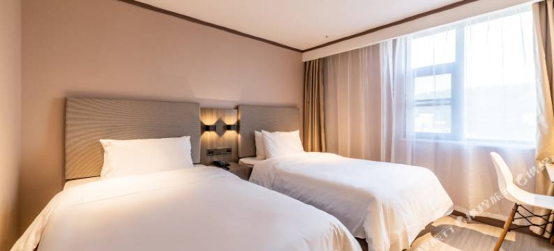 汉庭酒店(武汉梦时代街道口地铁站店)图片