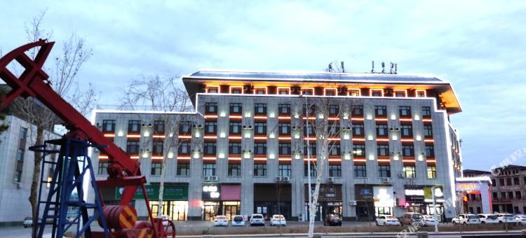 维也纳酒店(克拉玛依泰富广场店)图片