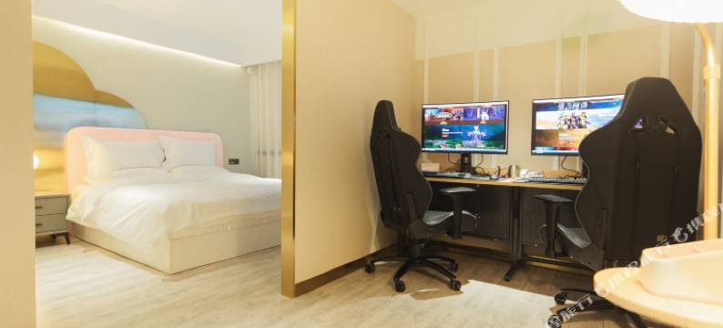 洛阳爱上电竞酒店(大卫城解放路地铁站店)图片