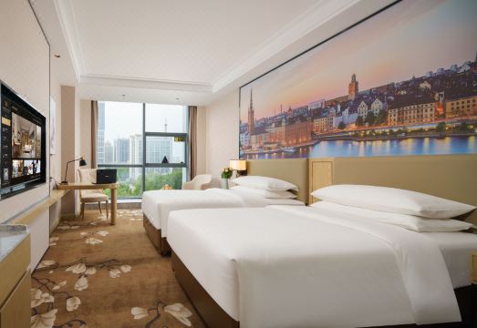 Vienna International Hotel(Ninzhou Dibao Plaza) Hotel Overview