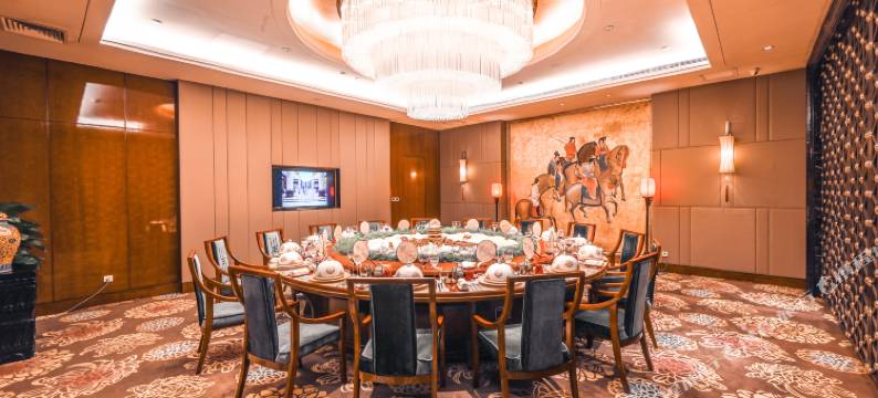 西安富力希尔顿酒店(钟鼓楼明城墙店)图片