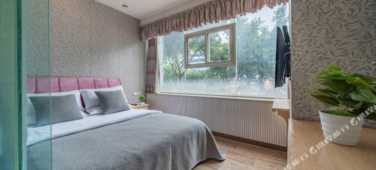 海曼商务酒店(广安摩尔春天百货店)图片