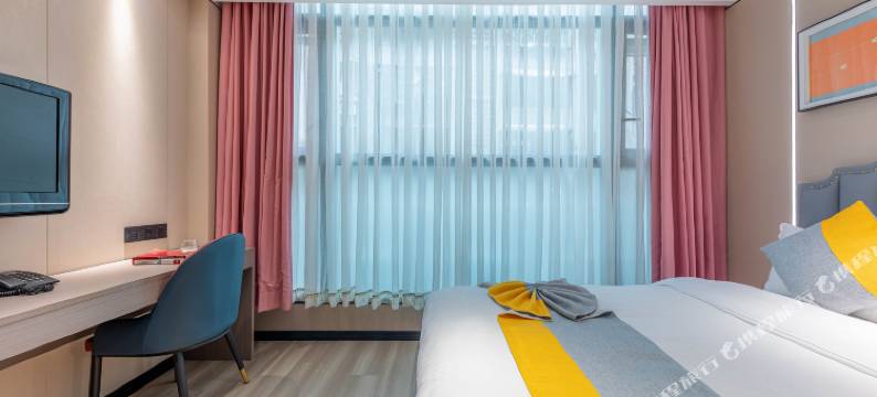 艾米精品酒店(阳光步行街店)图片