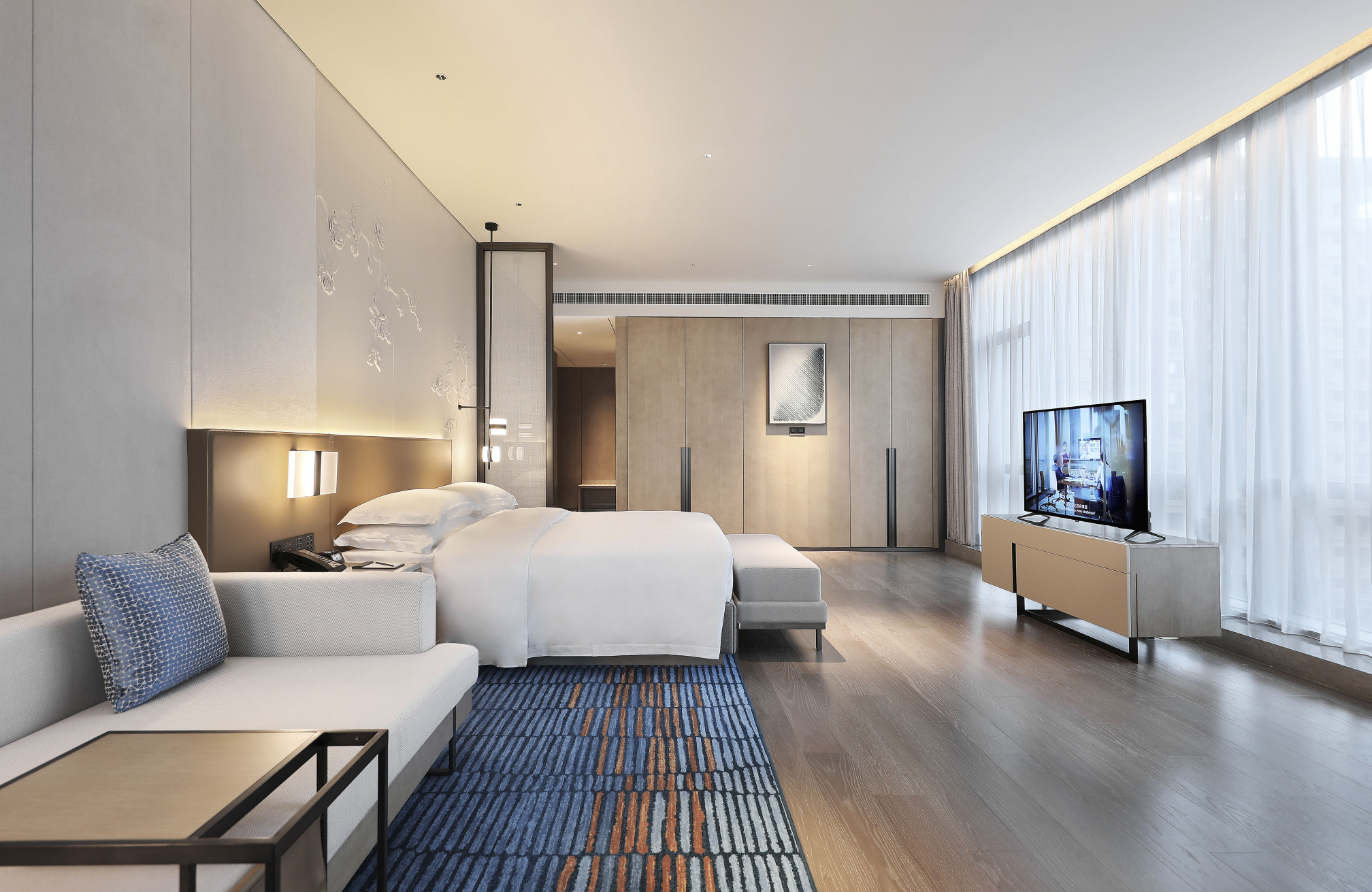 Courtyard by Marriott Wenzhou Yueqing Hotel Overview