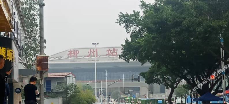 连景宾馆(柳州高铁站店)图片