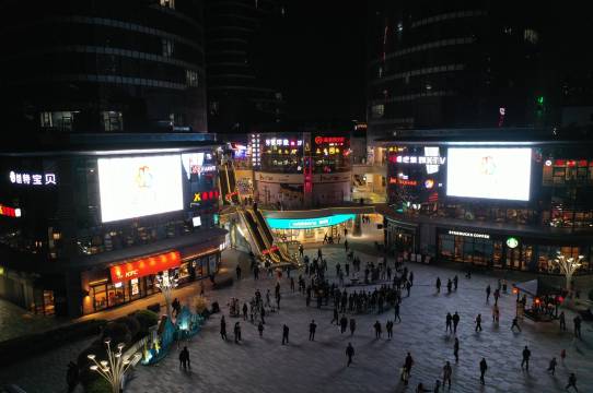 IF空中电竞酒店(瀚海璞丽中心省人民医院地铁站店)图片