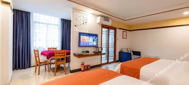 新兴优居乐主题酒店图片