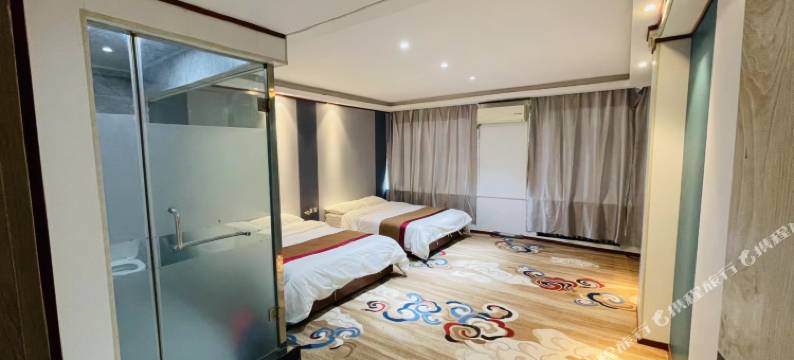 哈尔滨兄弟时钟宾馆(黑工程大学交通学院地铁站店)图片