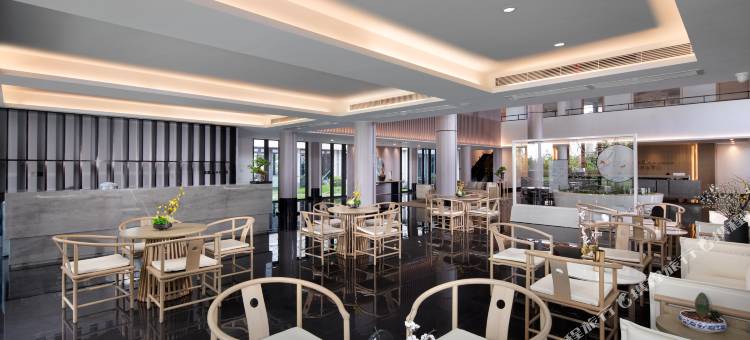 乐东九所泊云华美达安可酒店图片