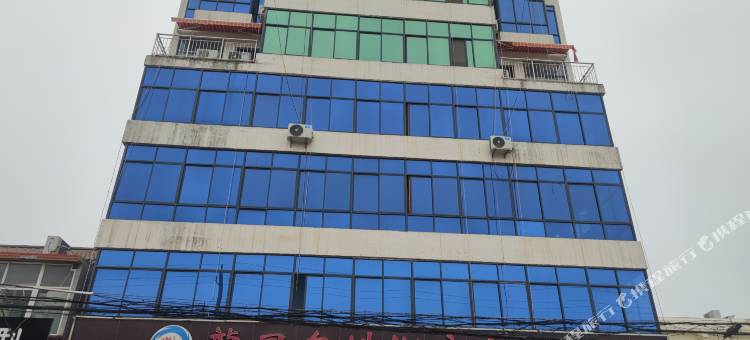 菏泽龍凤泉洗浴商务会所(高铁东站店)图片
