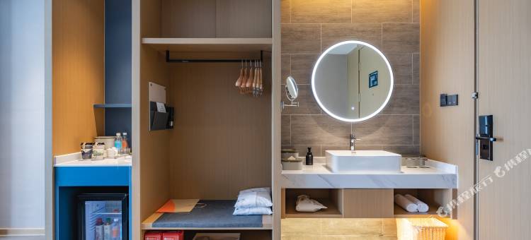 慈溪市中心环创爱琴海亚朵酒店图片