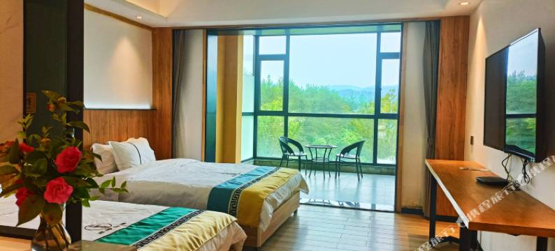 保康西岭山居图片