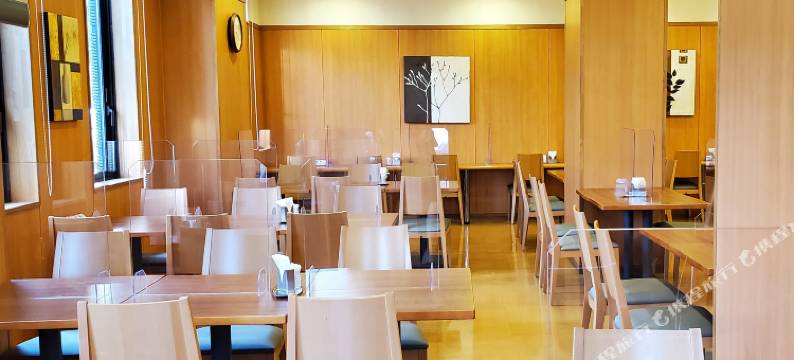 露樱酒店龟山交流道口店(Hotel Route-Inn Kameyama Inter)图片