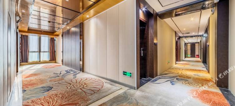 甜果时代酒店(佛山季华园地铁站店)图片