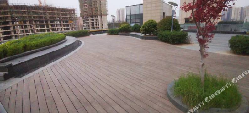 乐途轻奢民宿(锦荣UIB塔店)图片