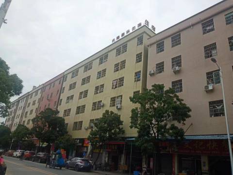 兴隆豪华住宿(创兴北路店)