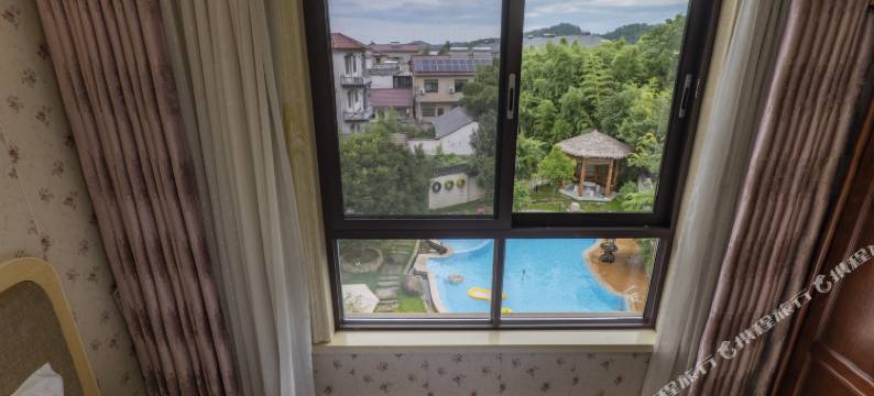 安吉山野泳池·栖心民宿图片