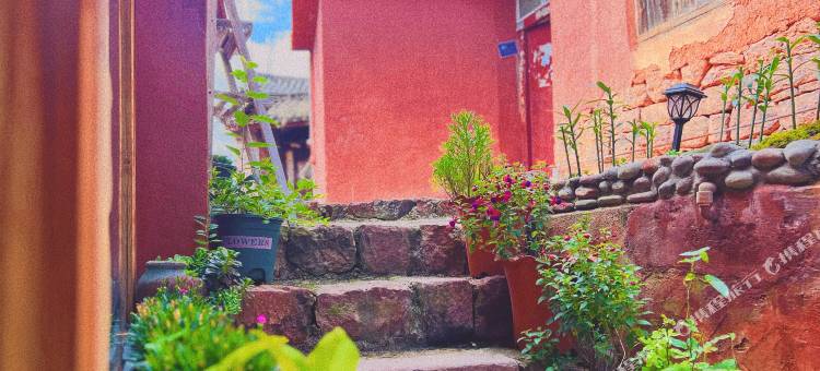 诺邓伴山小院客栈图片