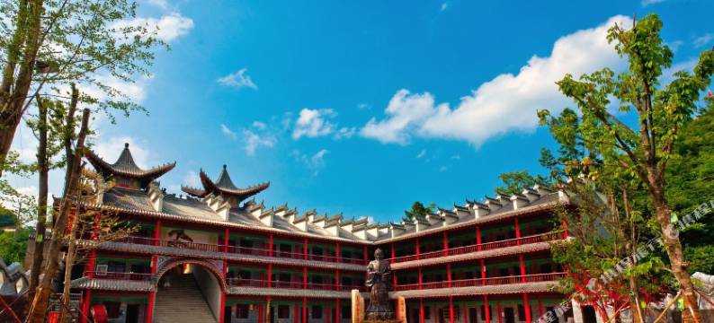 黄龙观悬崖民宿图片