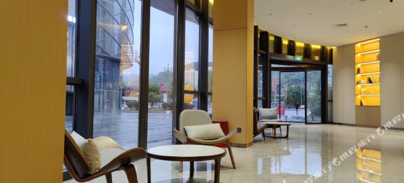 悦程四季酒店(桐梓高铁东站店)图片